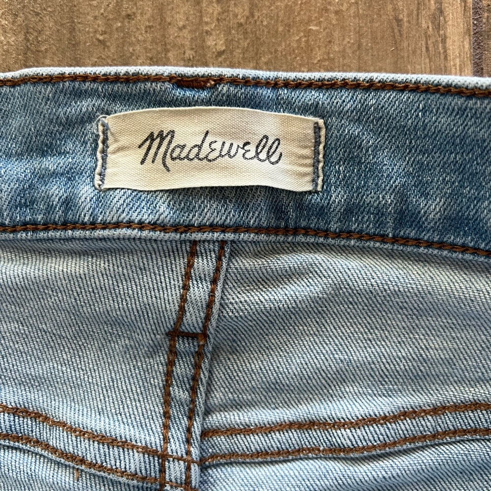 Madewell Mid-Rise Perfect Vintage Jeans - Picture 2 of 7
